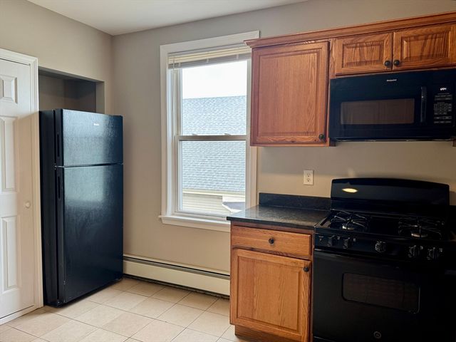 56 Estes 5, Lynn, MA 01902