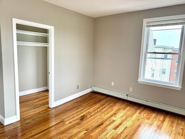 56 Estes 5, Lynn, MA 01902