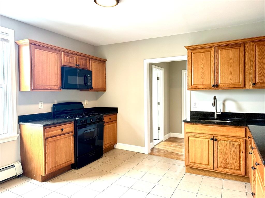 56 Estes 5, Lynn, MA 01902