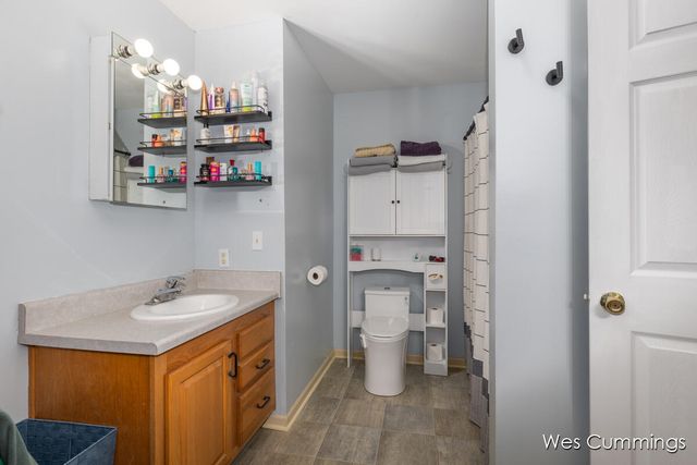 469 Country Meadows Drive NE, Comstock Park, MI 49321
