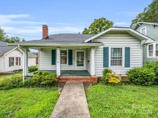 203 Court Street, Rutherfordton, NC 28139