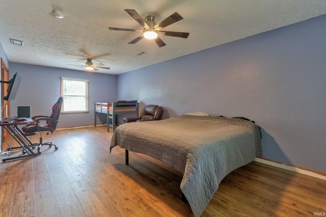 1907 N Ruston Avenue, Evansville, IN 47711