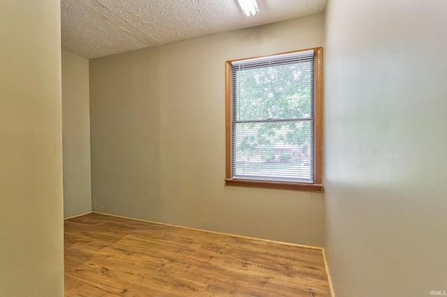 1907 N Ruston Avenue, Evansville, IN 47711