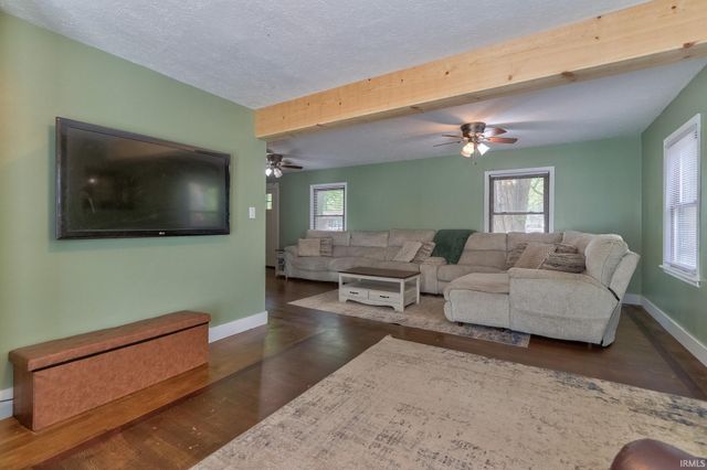 1907 N Ruston Avenue, Evansville, IN 47711