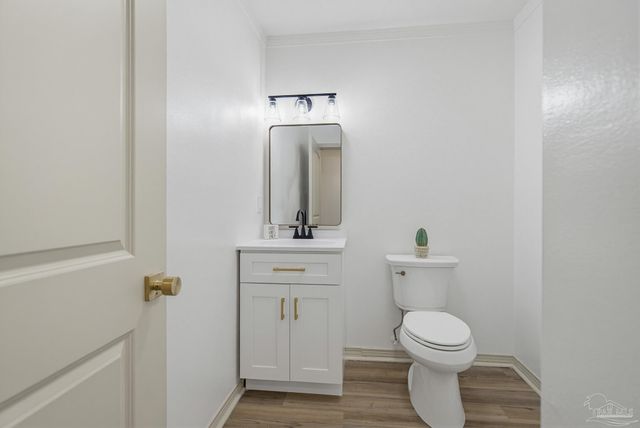 6661 Fernwood Dr, Milton, FL 32570