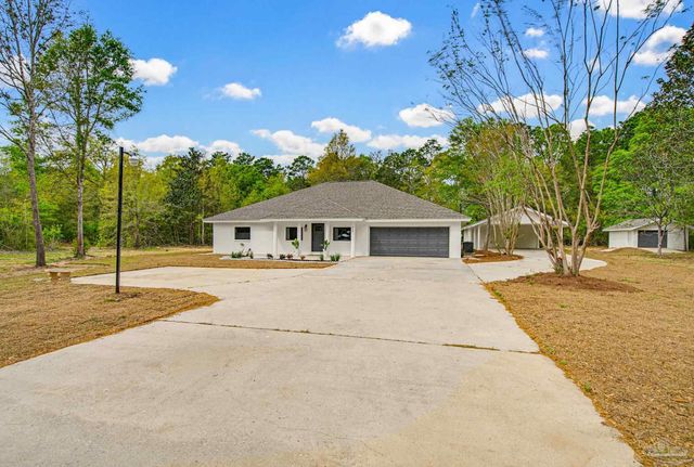 6661 Fernwood Dr, Milton, FL 32570