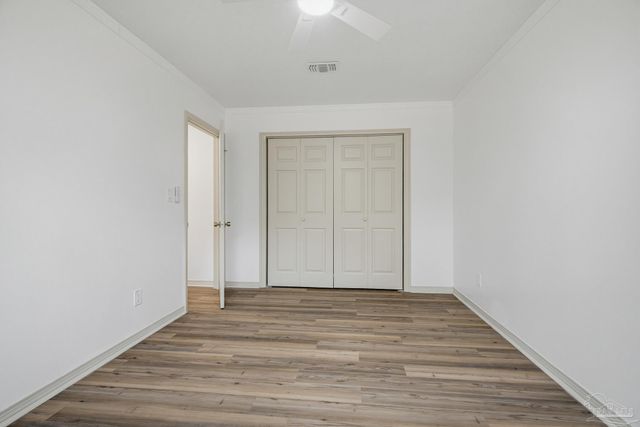 6661 Fernwood Dr, Milton, FL 32570