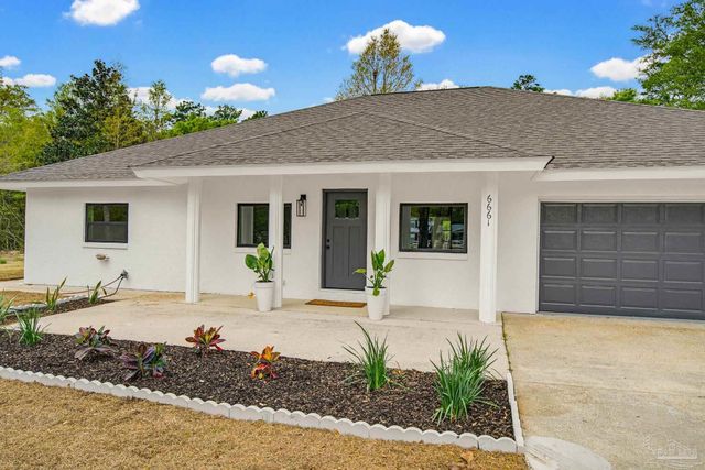 6661 Fernwood Dr, Milton, FL 32570