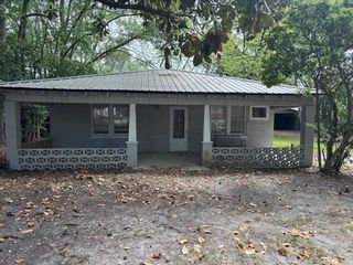 940 Gordon Street, Blackshear, GA 31516