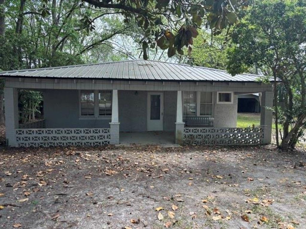 940 Gordon Street, Blackshear, GA 31516