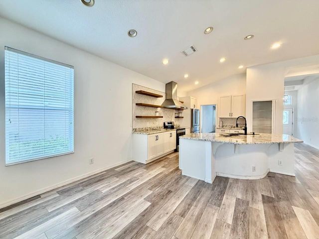 10226 EVERGREEN HILL DRIVE, Tampa, FL 33647