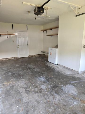 424 Kingswood PL, Virginia Beach, VA 23452