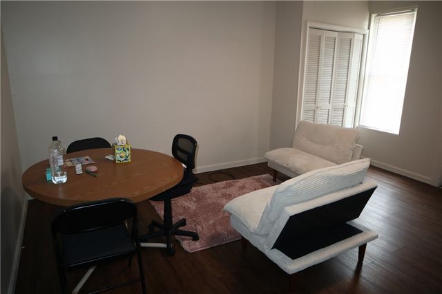 440 2nd St, California, PA 15419