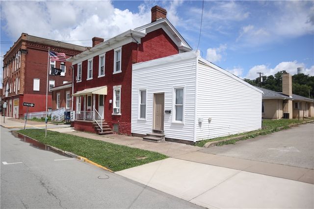 440 2nd St, California, PA 15419