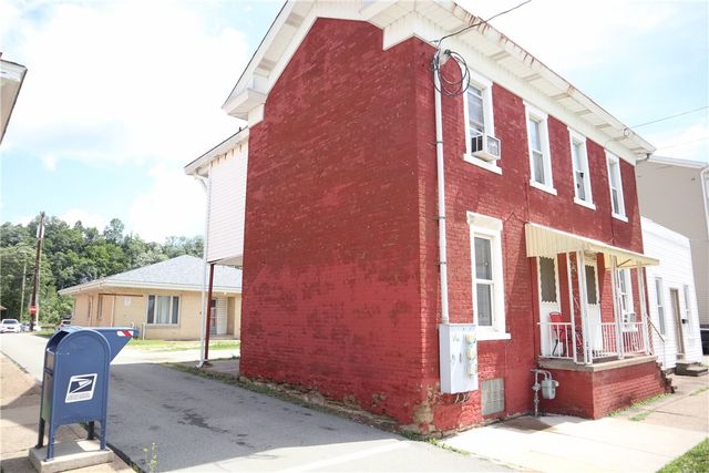 440 2nd St, California, PA 15419