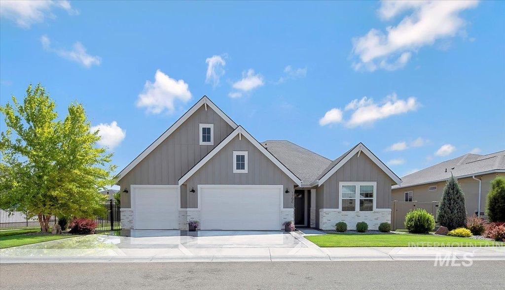 1796 N Hurtsville, Kuna, ID 83634