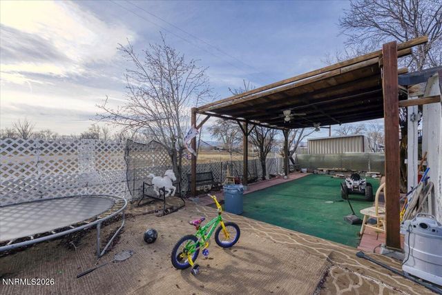 985 Villa Way, Fernley, NV 89408