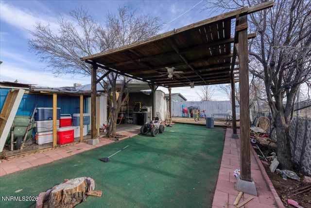 985 Villa Way, Fernley, NV 89408