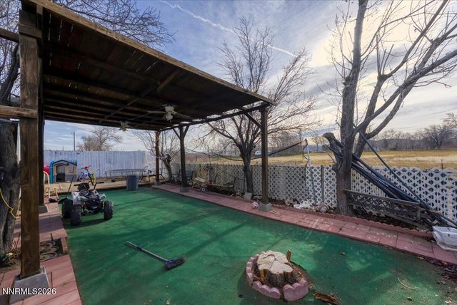 985 Villa Way, Fernley, NV 89408