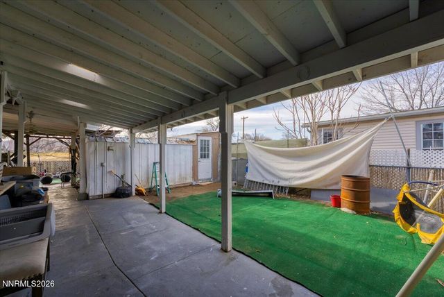 985 Villa Way, Fernley, NV 89408