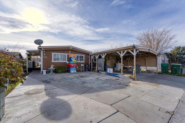 985 Villa Way, Fernley, NV 89408