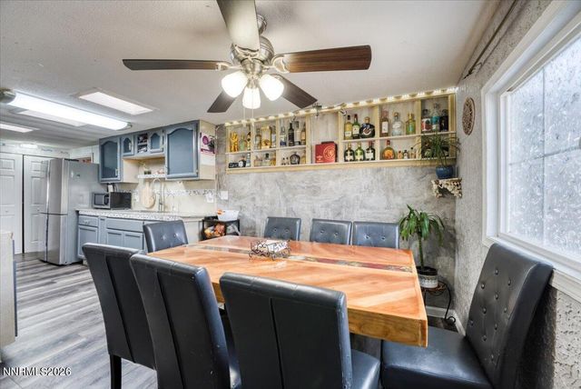 985 Villa Way, Fernley, NV 89408
