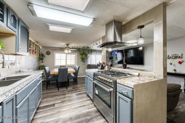 985 Villa Way, Fernley, NV 89408