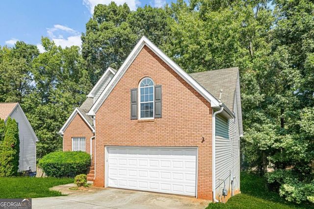 1347 Vine Circle, Mcdonough, GA 30253
