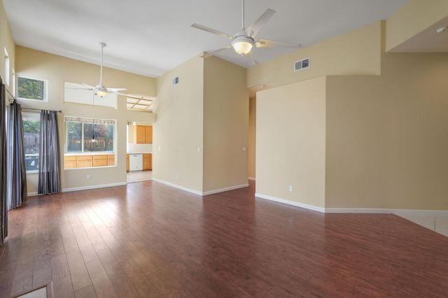 5312 Delta Dr, Rocklin, CA 95765