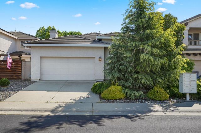 5312 Delta Dr, Rocklin, CA 95765