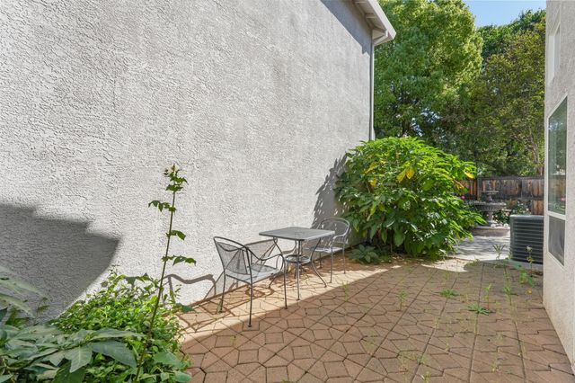 5312 Delta Dr, Rocklin, CA 95765