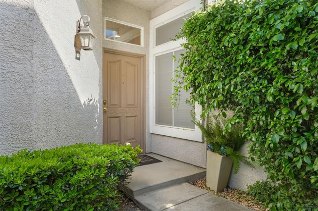 5312 Delta Dr, Rocklin, CA 95765
