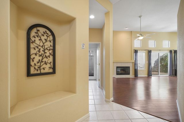 5312 Delta Dr, Rocklin, CA 95765