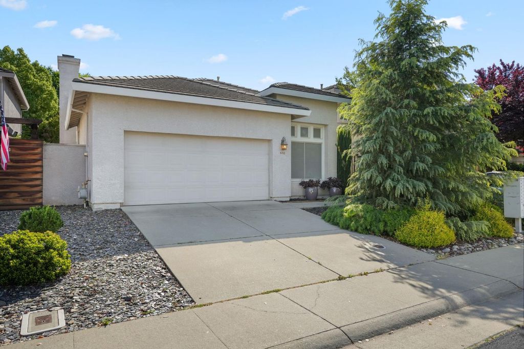 5312 Delta Dr, Rocklin, CA 95765