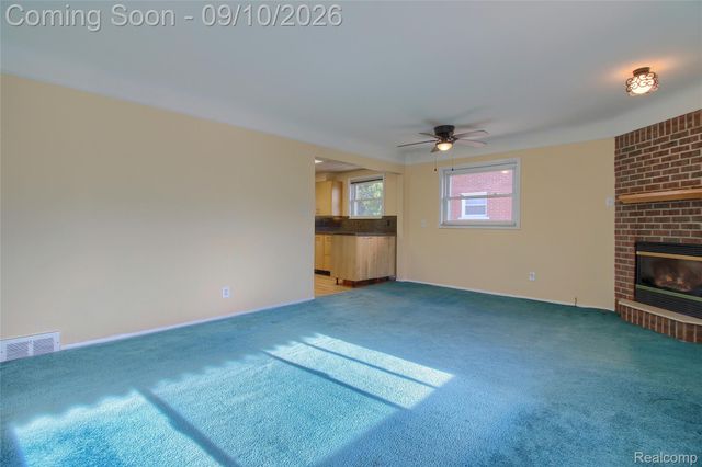 2881 Maxwell Street, Trenton, MI 48183