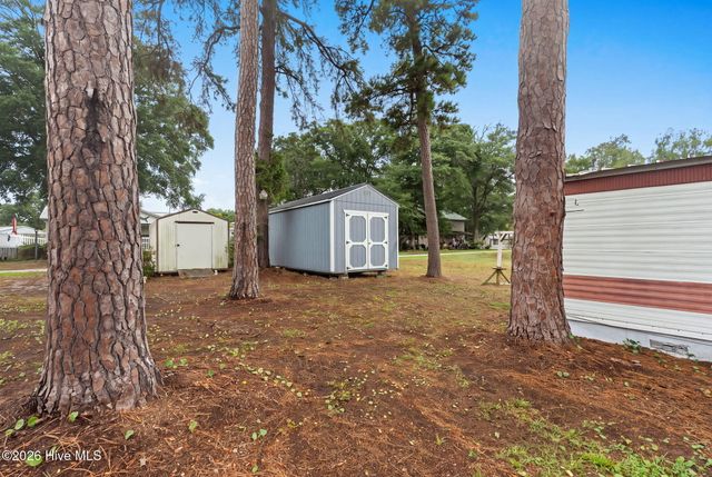 2367 Lake Paula Drive SW, Supply, NC 28462