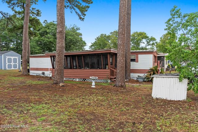 2367 Lake Paula Drive SW, Supply, NC 28462