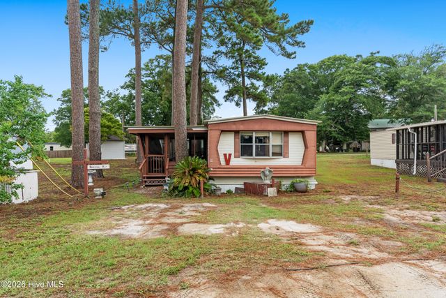 2367 Lake Paula Drive SW, Supply, NC 28462