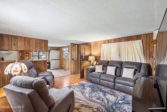 2367 Lake Paula Drive SW, Supply, NC 28462