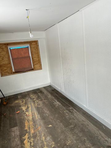 655 Vermont Street, Gary, IN 46402