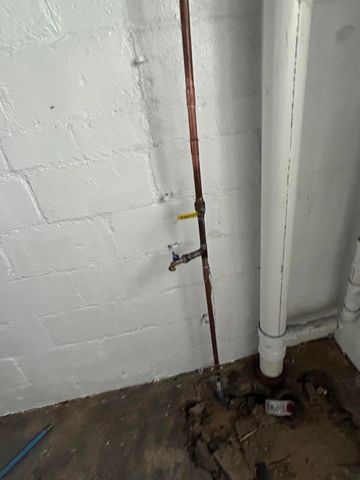 655 Vermont Street, Gary, IN 46402