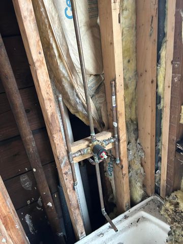 655 Vermont Street, Gary, IN 46402