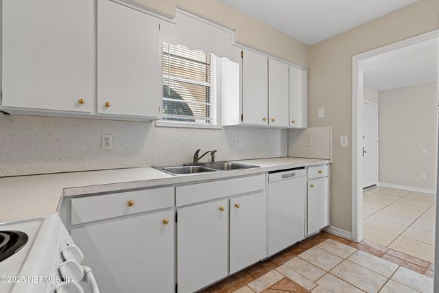 7319 POTTSBURG Drive, 2, Jacksonville, FL 32216