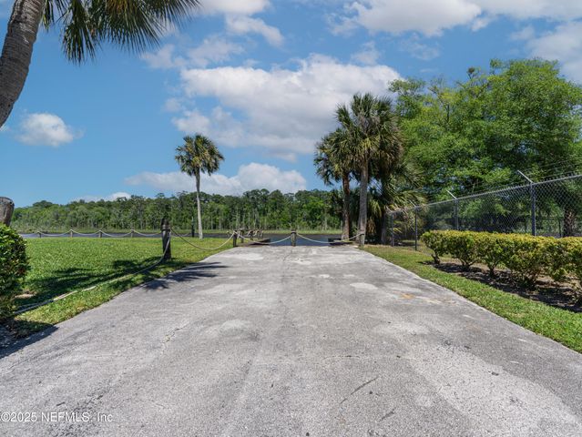 7319 POTTSBURG Drive, 2, Jacksonville, FL 32216