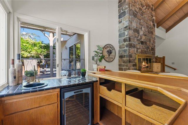 14220 Wild Plum Lane, Los Altos Hills, CA 94022