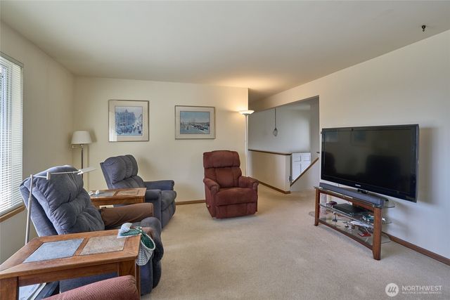 22617 108th SE, Kent, WA 98031