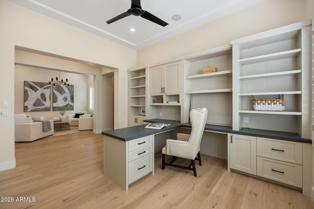 12980 N 94TH Way, Scottsdale, AZ 85260