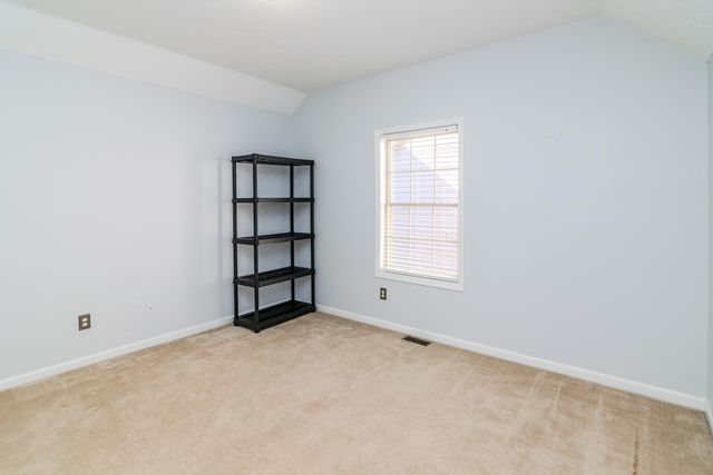 3840 Everetts Dale, Lexington, KY 40514