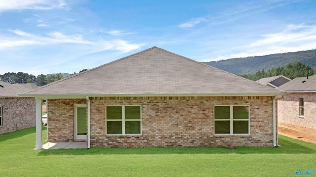 6152 Feather Way SE, Owens Cross Roads, AL 35763