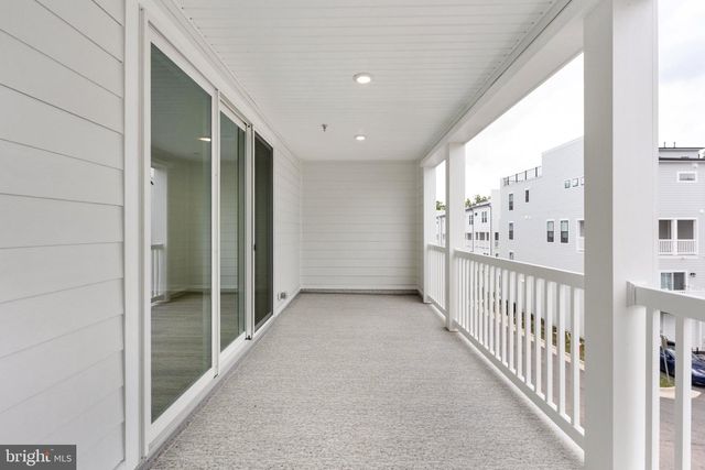 20792 CLOONGEE TER, Dulles, VA 20166